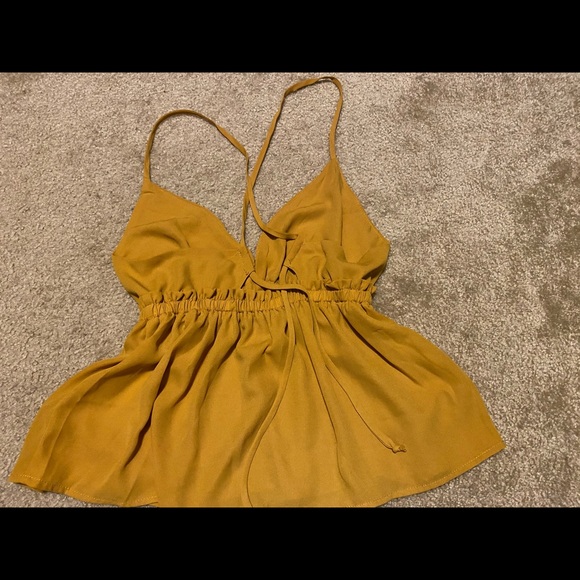 Top - Picture 2 of 2